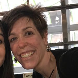 Meet your Posher, Aimey